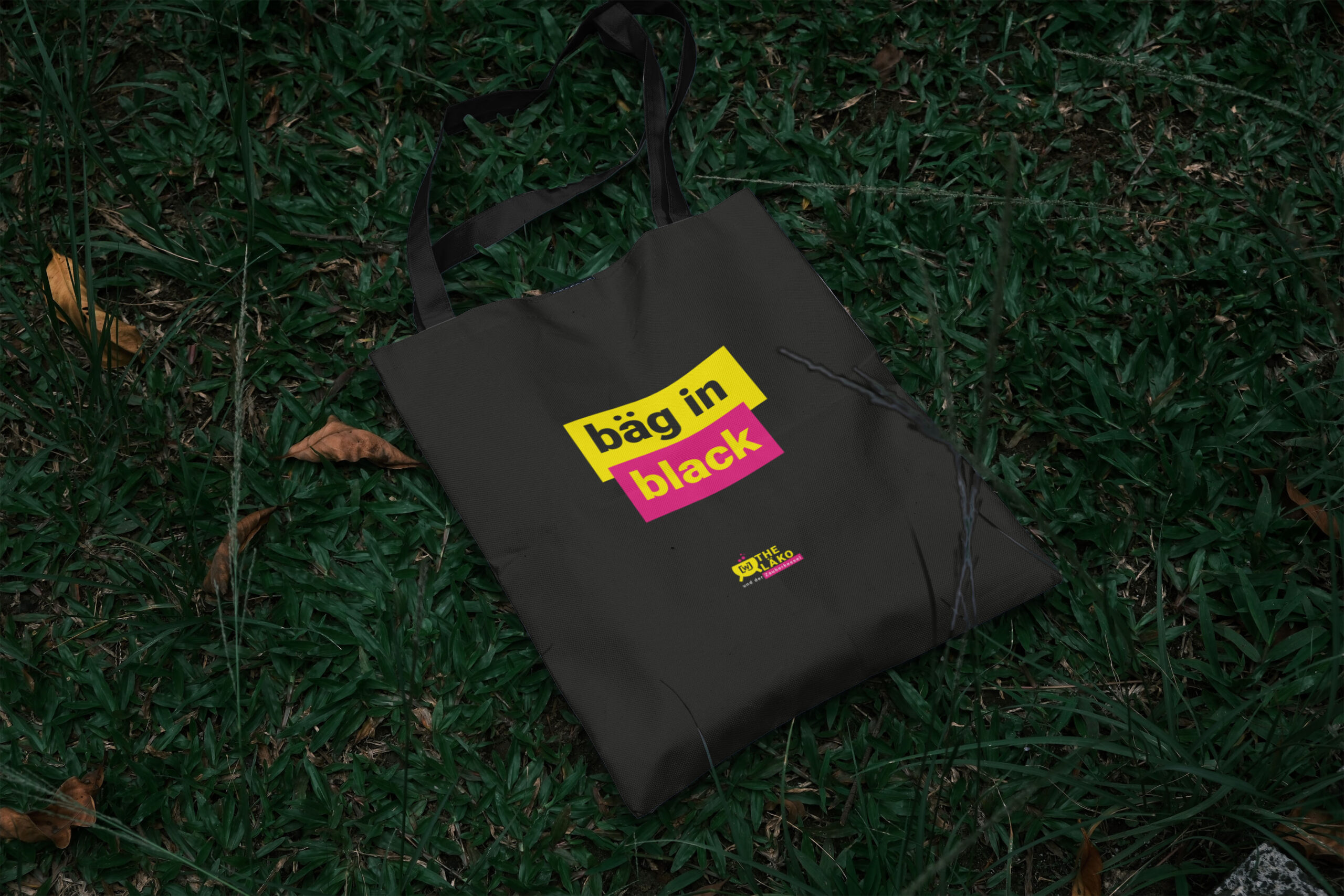 Bag in black